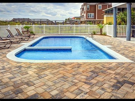 Itulah cara membuat kolam renang minimalis. Desain dan Cara Membuat Kolam Renang di Rumah | Tips ...