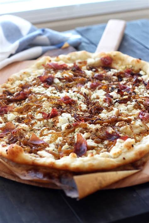 Caramelized Onion Goat Cheese And Prosciutto Pizza