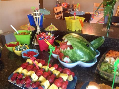Luau party food  Ela's Bday party Ideas  Pinterest