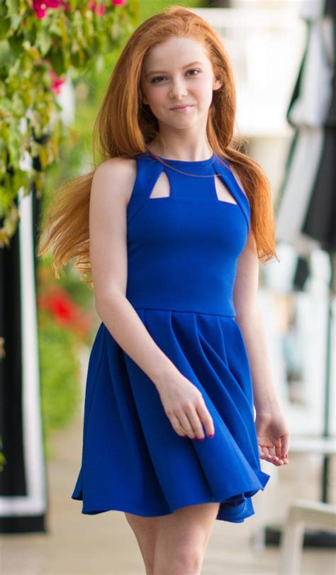 Francesca Capaldi Compilado De Imagenes Redhead Girl Dress Fashion Dress Party