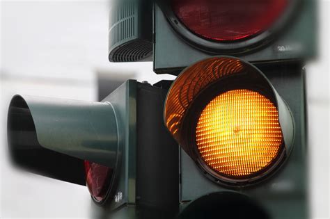 When Does Running The Yellow Light Become Illegal