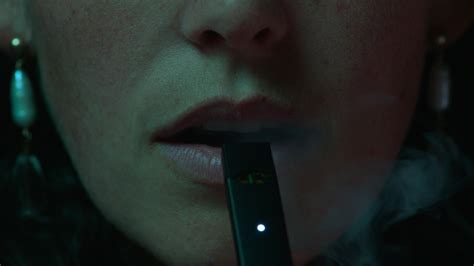 Big Vape The Rise And Fall Of Juul Netflix Docuseries Review