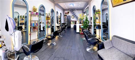 Hair Salon Phong Brian Home