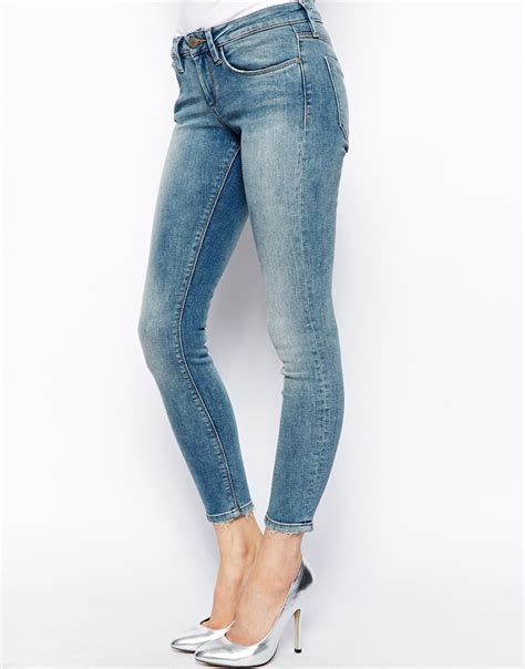 Asos Whitby Low Rise Skinny Ankle Grazer Jeans In Camden Light Wash In