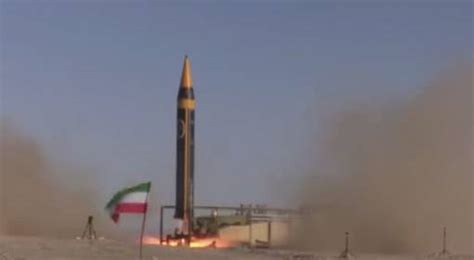 ‘खैबर बैलेस्टिक मिसाइल प्रदर्शित करके ईरान की इस्रायल और अमरीका को