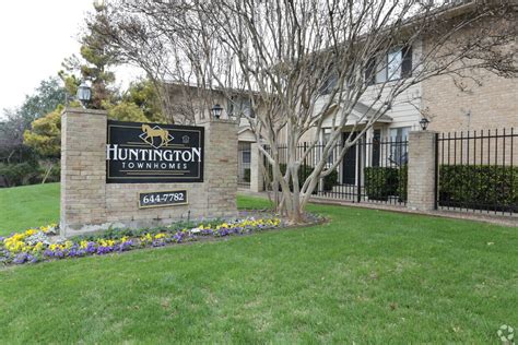 Huntington Townhomes Apartments In Richardson Tx