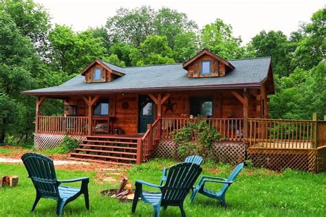 Always shady cabin is designed for two couples to enjoy with lots of space and privacy. Chestnut Hill 2 Bedroom Log Cabin | Iowa Cabin Rentals