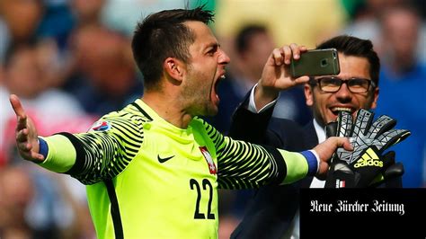 Just a simple grzegorz krychowiak appreciation piece. Fehlschaltung im Farbenmeer | NZZ