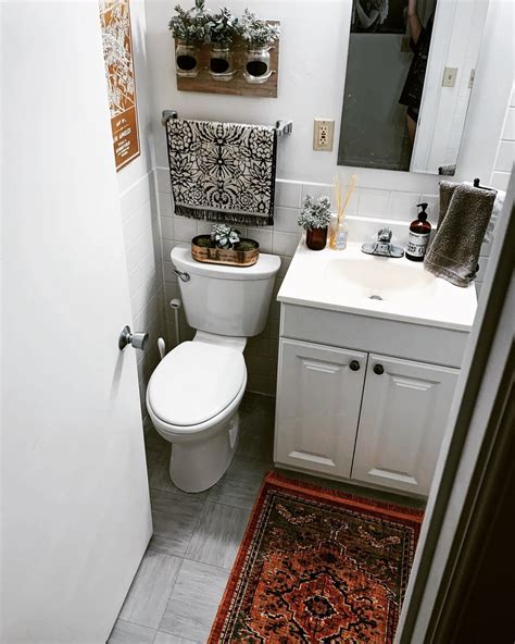 Since it sees a good amount of use by my kids and our guests, i wanted this room to look. Small Apartment Bathroom Ideas: How to Make a Tiny ...