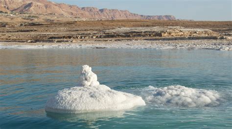 After Sderot Photographer Trains Lens On A Disappearing Dead Sea The