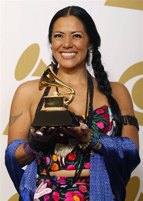 Lila Downs Una De Las Máximas Exponentes De La Música Tradicional Mexicana