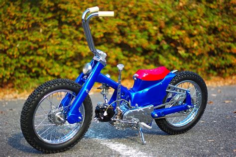 Contoh untuk bodi streetcubnya, kita memang khusus custom handmade untuk streecub, tambahnya. Astrea Grand Modifikasi Street Cub - Thecitycyclist