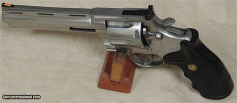 Colt Anaconda 44 Magnum Caliber Stainless Steel Revolver Sn Mm21459