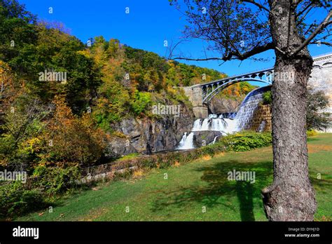 Croton Gorge Park And Dam Yorktown Heights New York Stock Photo Alamy
