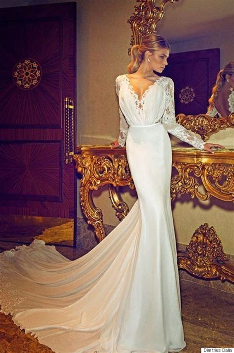 Jennifer aniston thought that brad pitt sag reunion was sweet. Viral Jennifer Aniston Wedding Dress Designed By Dimitrius ...
