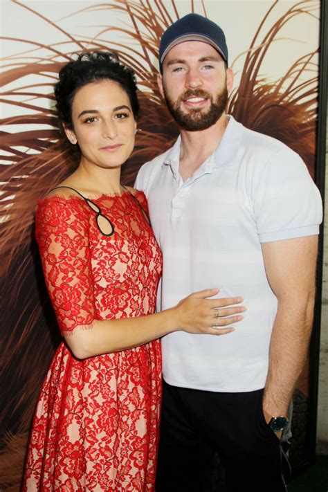 Chris evans pushes a wagon full of groceries back to the car after going shopping on valentine's day with his girlfriend minka kelly on. Captain America Chris Evans talks about his ex-girlfriend Jenny Slate, calls her his 'favourite ...
