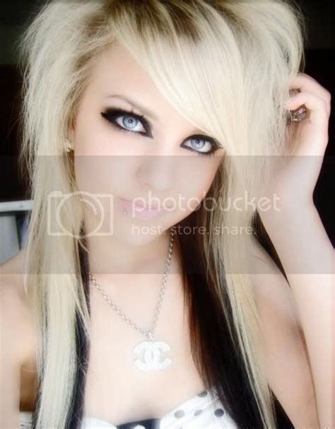 Fashion With Emo Hairstyle Scene Emo Hair Styles Specially Long Blond Emo Girls Hairstyles