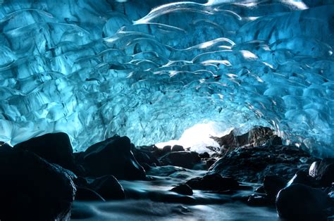 Vatnajökull Inside Icelands Majestic Ice Caves