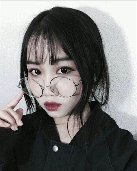 ulzzang fashion ulzzang girl korean fashion beautiful people piercings short hair styles