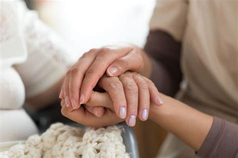 5 Essential Things That Elder Caregivers Need To Know Seniors