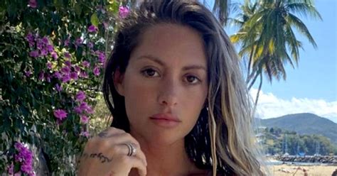 Instagram Model Pauline Tantot Rocks Risqué Lingerie Set Daily Star