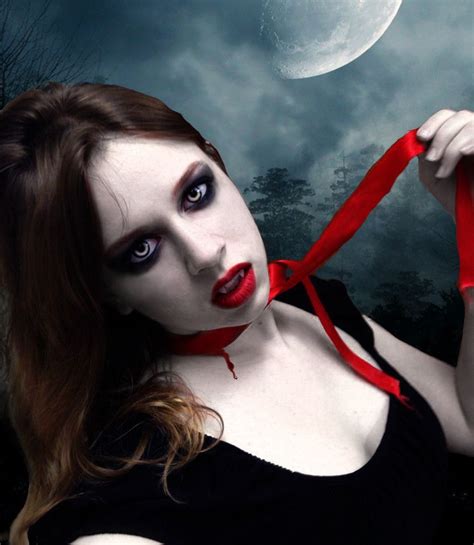 On Deviantart Vampire Art Female Vampire Vampire Girls