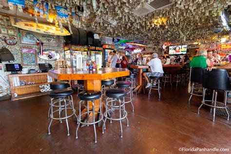 Dustys Oyster Bar In Panama City Beach Fl Local Restaurant Review