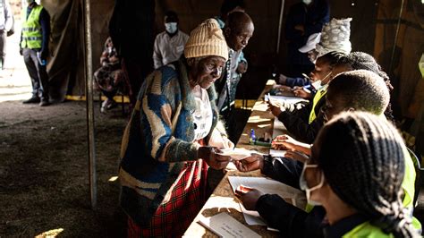 What To Know About Zimbabwes Presidential Election The New York Times
