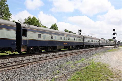 News Photos Csx Business Train Crosses Ohio And Indiana Trains