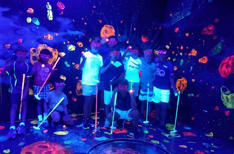 12 Brilliant Black Light Games Ideas For Childrens Party Certified