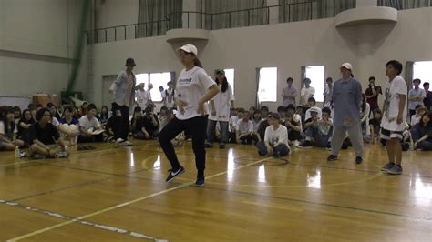 The guitar only has parts on a minimal amount of songs, though. 栃群選考会 HIPHOP - YouTube