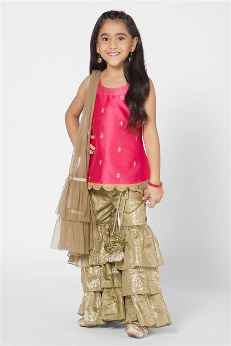 buy minichic pink embroidered kurta set for girls online aza fashions