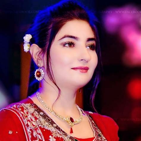 Gul Panra Official Youtube