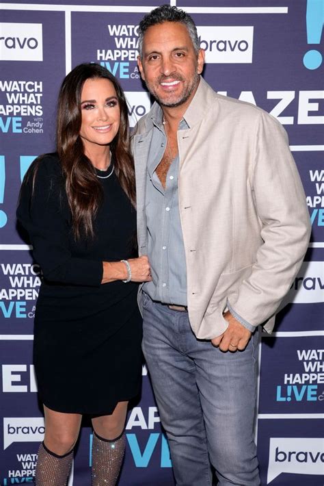 rhobh s kyle richards reveals truth behind morgan wade dating rumors amid rough year with