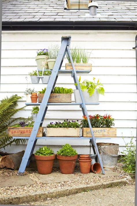 25+ DIY Plant Stands With Thrift Store Finds - Hative That is why we have gathered here a list of the best and the freshest stands ideas for you to inspire from.