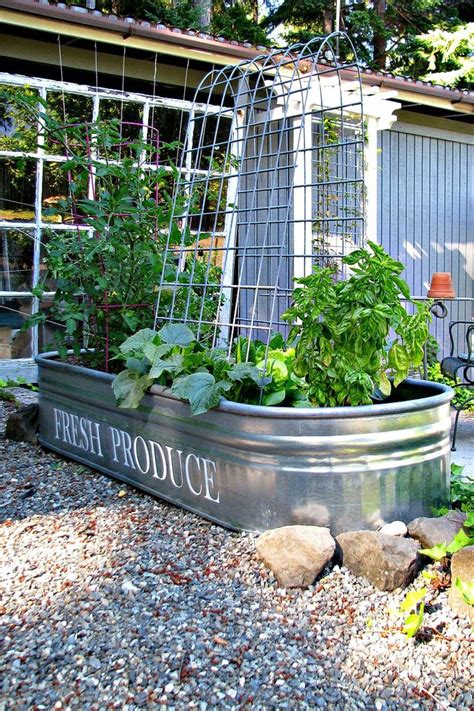 16 Creative Ways To Transform Your Home And Backyard With Stock Tanks