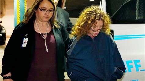 Affluenza Teens Mother Returned To Texas To Face Charge In Sons Escape Ctv News