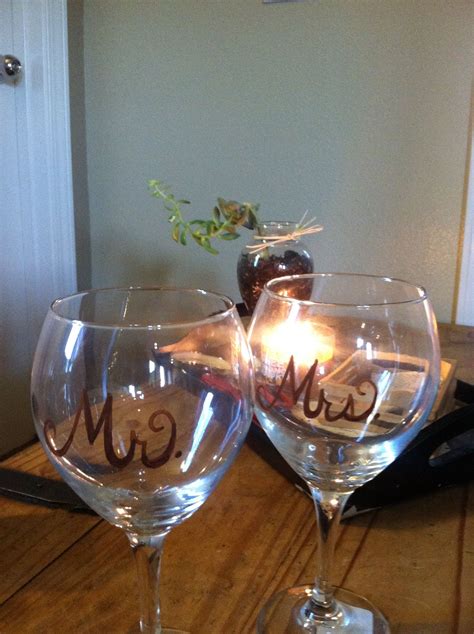 Browse the widest selection of wallpapers. Mr & Mrs wine glasses. easy diy. sharpie on glass, also ...