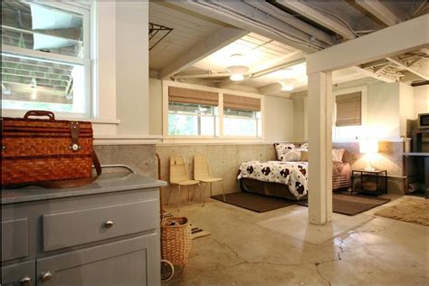 This is left to development according to the latest developments at home. 17+ Amazing Unfinished Basement Ideas You Should Try ...