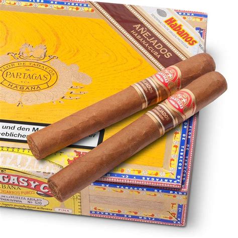Die zigarren aus kuba zeichnet im besonderen ihre qualität und vielfältigkeit aus. Partagas Anejados 2015 | Zigarren, Kubanische zigarren ...