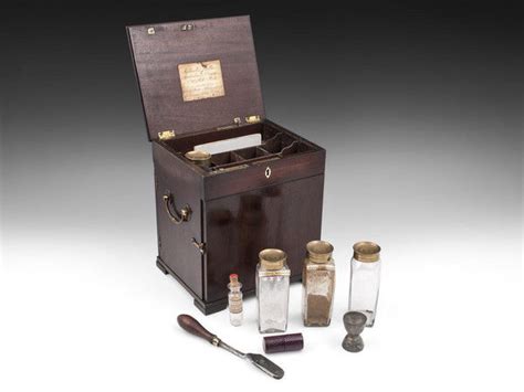 A Woodsrunners Diary 18th Century Medical Chest