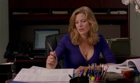 Best Supporting Cleavage In A Drama Anna Gunn As Skyler White In Breaking Bad