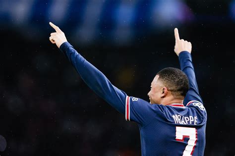 Psg Kylian Mbappé Doit Choisir Le Real Madrid Sinon Sportfr