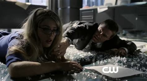 She tries to turn off the security system, but. 'Arrow' Season 2 Premiere, Episode 1: 'City of Heroes'