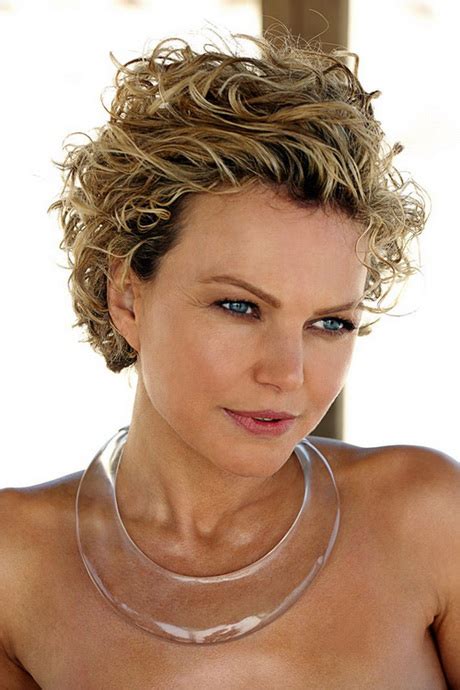 Short Naturally Curly Hairstyles 2015