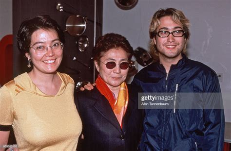 Kyoko Cox Yoko Ono And Sean Lennon At An Opening Of Yokos Art