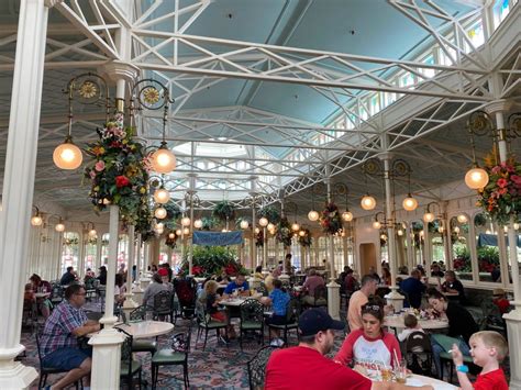 Review The Crystal Palace Returns With Lunch And Dinner Service At The