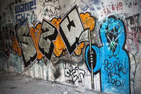 Graffiti Spray Paint Free Image Peakpx