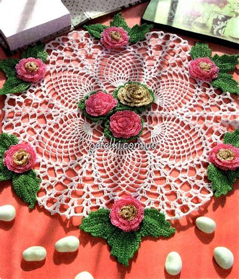 Fina Y Decorativa Carpeta Crochet Con Flores Patrones Gratis