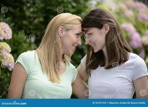 Lesbian Couples Photos Busty Milf Interracial